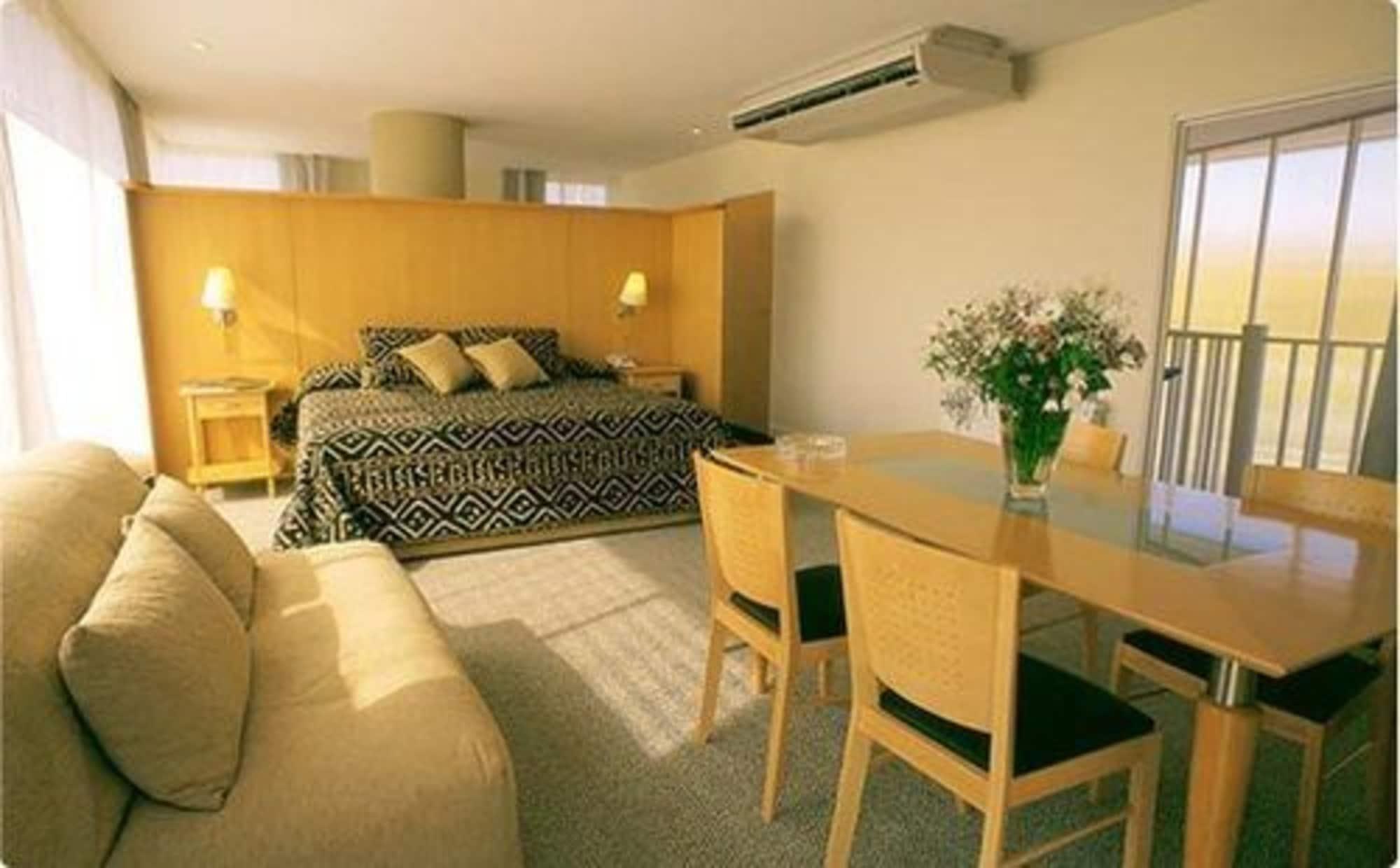 Urbana Suites Mendoza Extérieur photo