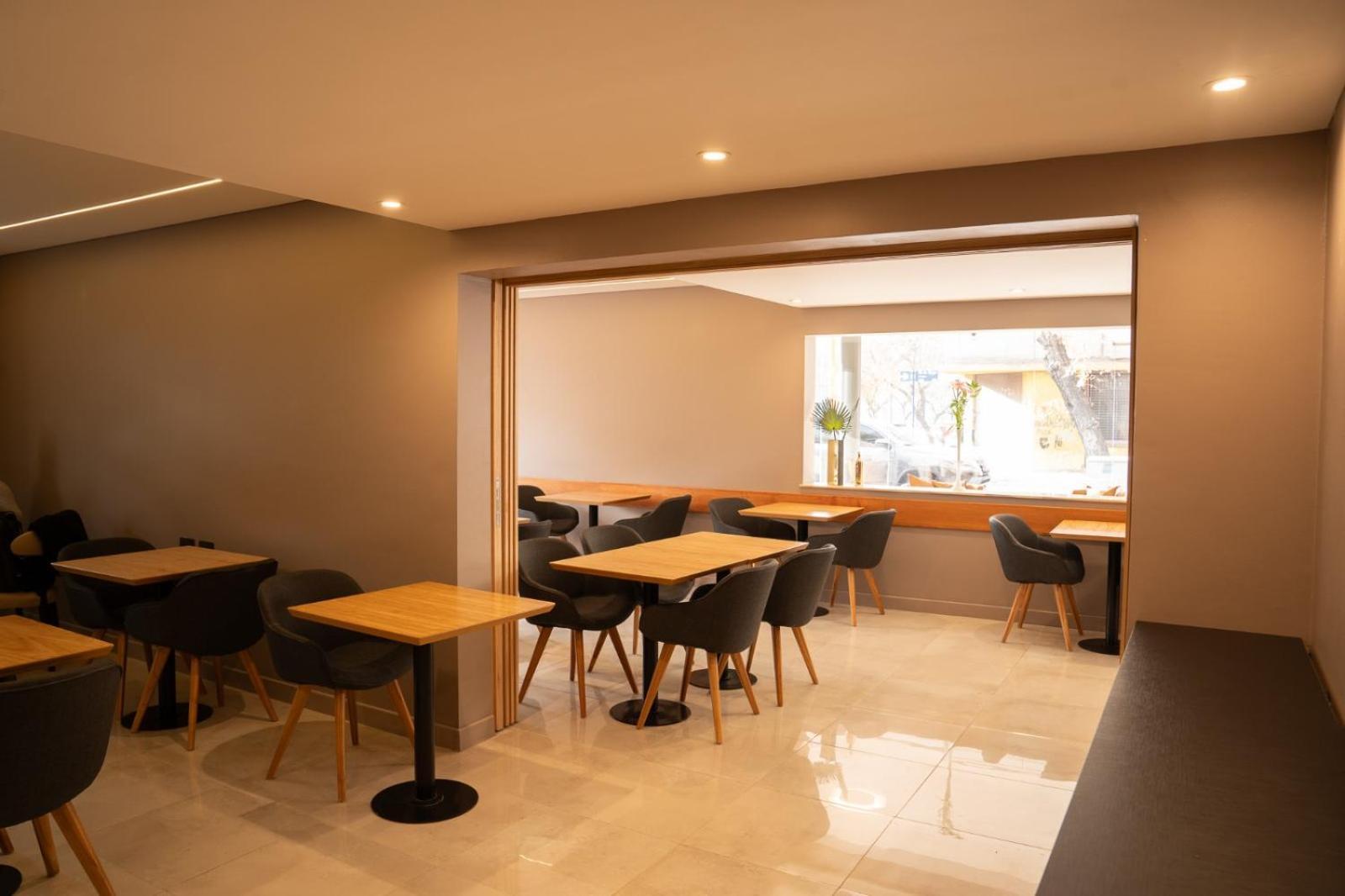 Urbana Suites Mendoza Extérieur photo