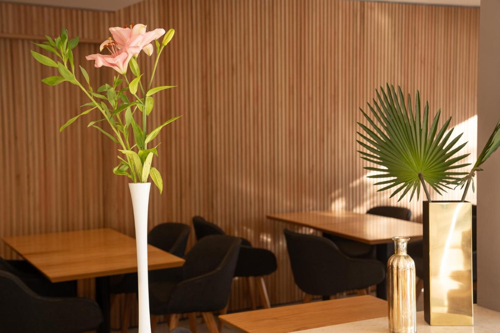 Urbana Suites Mendoza Extérieur photo